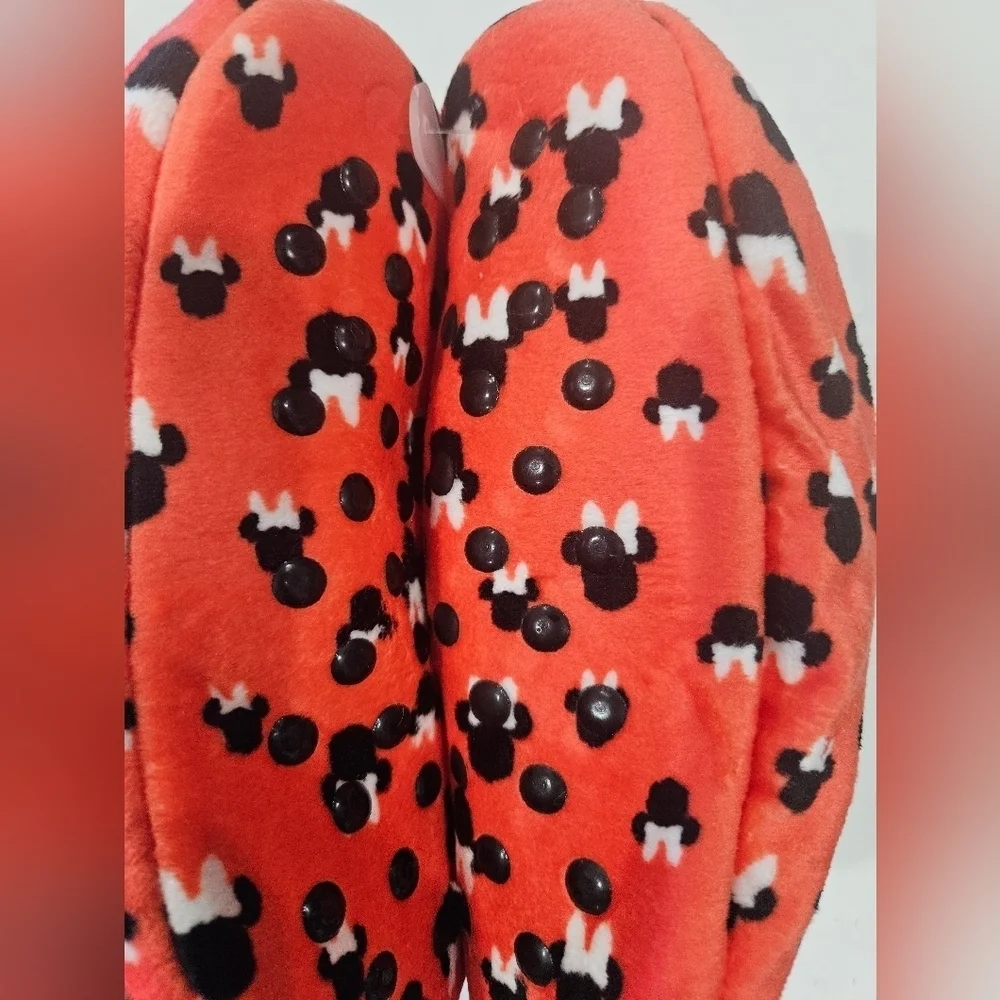 Disney Minnie Mouse Fuzzy Faux Fur Slipper socks with White Bow. NWT. *2 PAIRS*